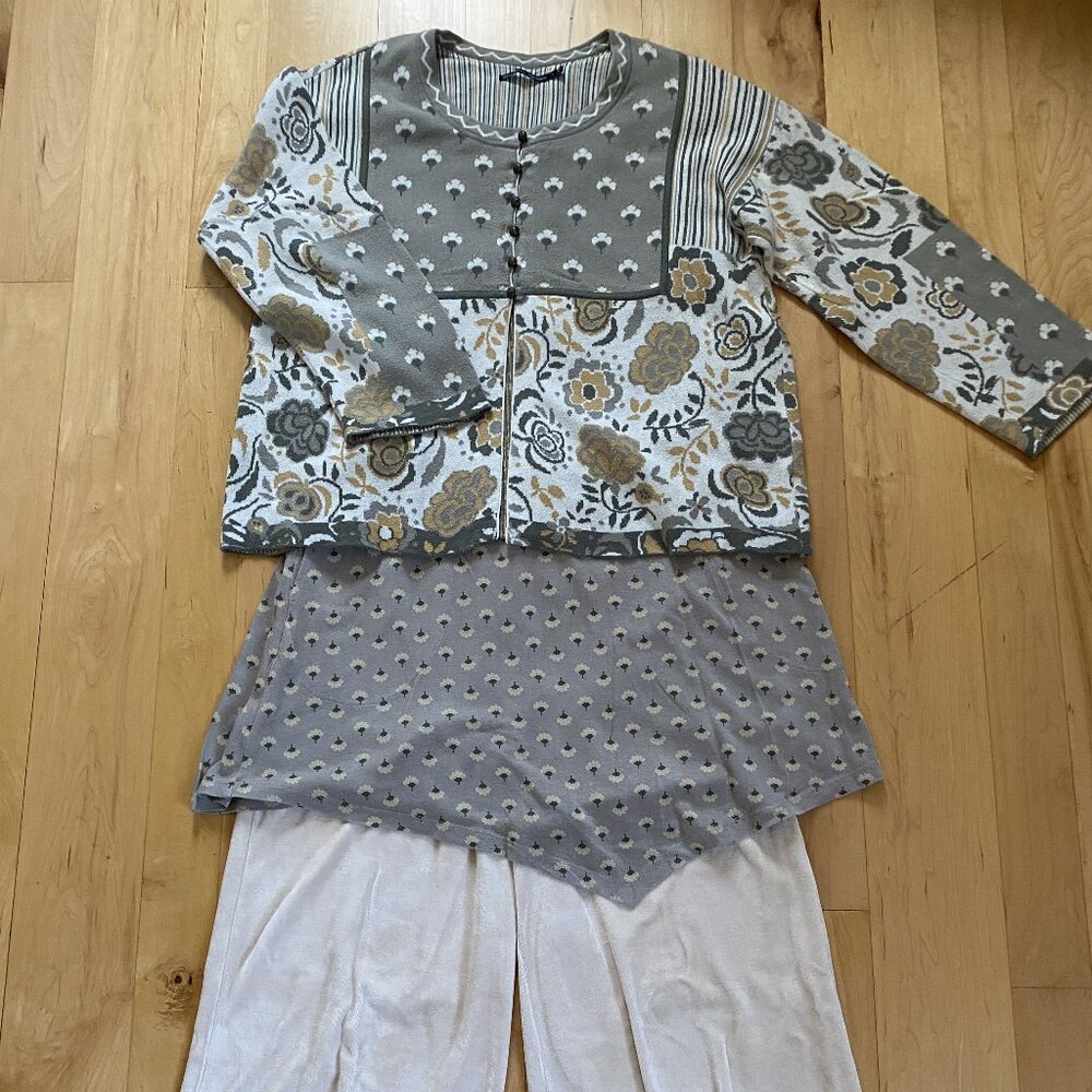 Gudren Sjoden Coordinated Outfit- Sweater/Tunic/Pants Size M/L